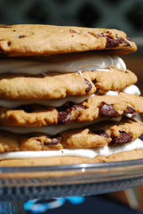 chocolate chip cookie cake